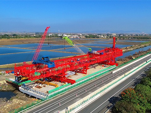ZL60樁梁一(yī)體(tǐ)造橋機(jī)