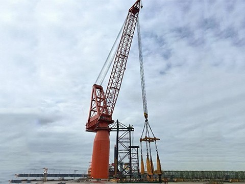 GQ800t固定門(mén)座式起重機(jī)